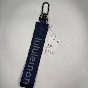 lululemon athletica navy blue never lost keychain